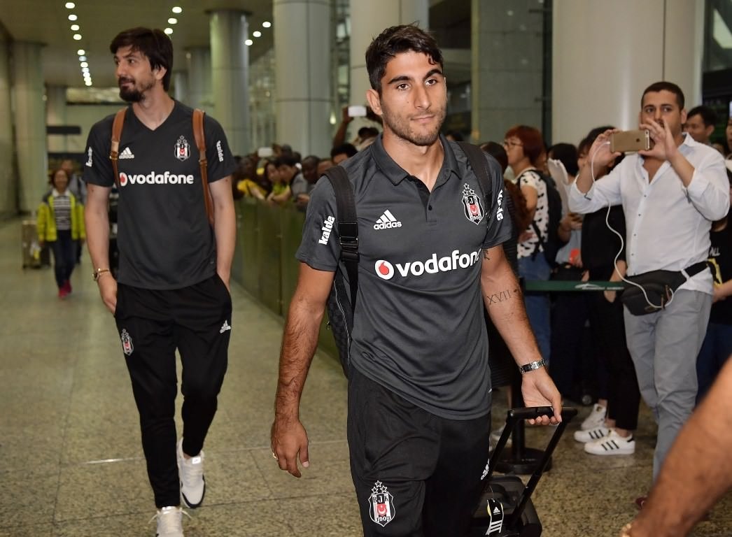 Beşiktaş, Çin’e gitti