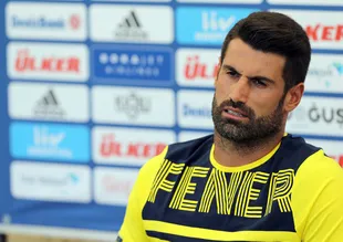 Volkan Demirel'den Ersun Yanal'a gönderme