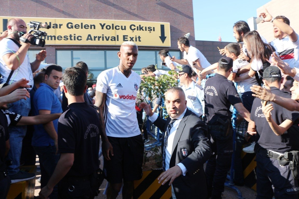 Beşiktaş’a Gaziantep’te coşkulu karşılama