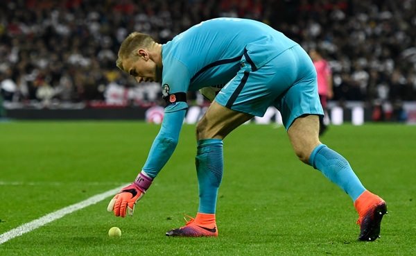 Cüneyt Çakır’ın kararları Rooney’i çıldırttı