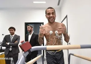 Dani Alves Juventus'ta