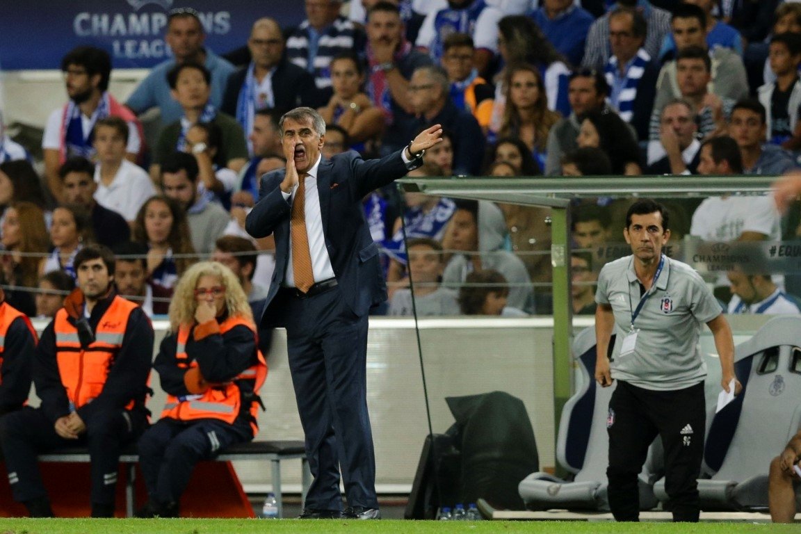 Porto-Beşiktaş karşılaşmasından kareler