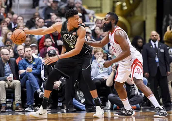 Rockets'tan üst üste 17. galibiyet!