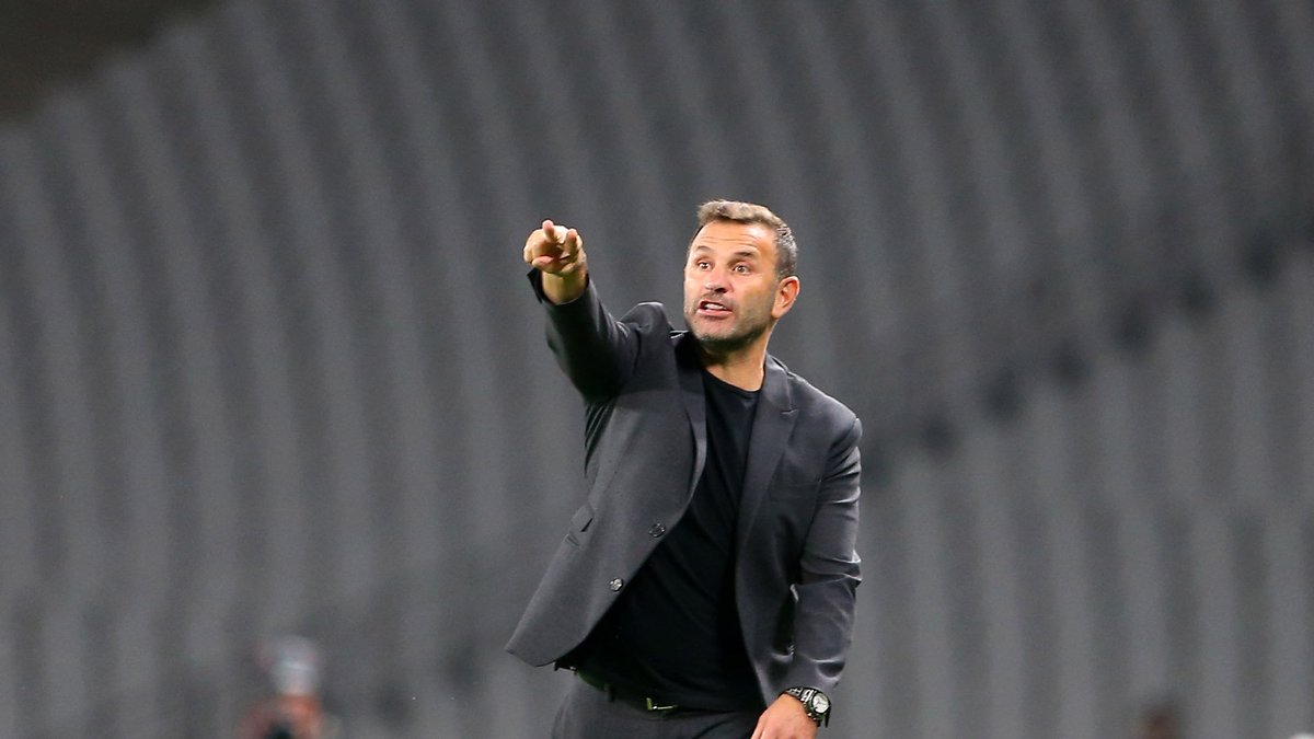 TRANSFER HABERİ - Galatasaray'dan savunma operasyonu! İşte o isimler TRANSFER HABERİ - Galatasaray'dan savunma operasyonu! İşte o isimler