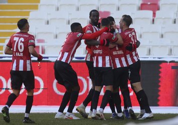 Sivasspor golcüleriyle güldü!