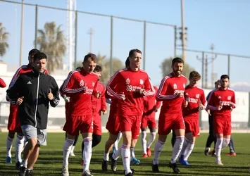Lider Sivasspor Antalya kampını tamamladı