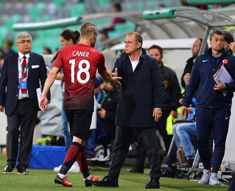 Caner Erkin: Vicdanlarıyla baş başa bırakıyorum