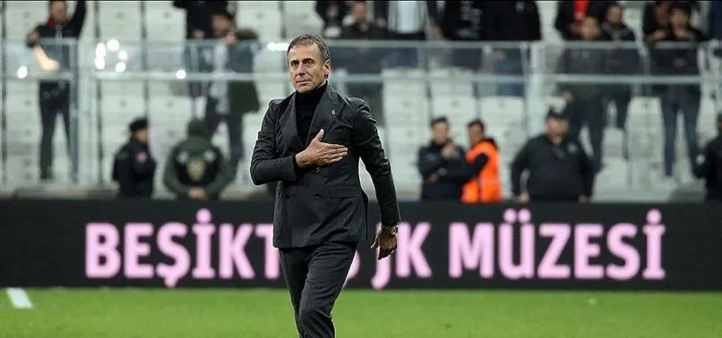 Islıktan alkışa