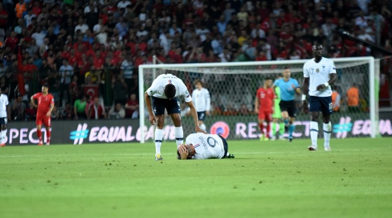 Türkiye - Fransa maçından kareler...