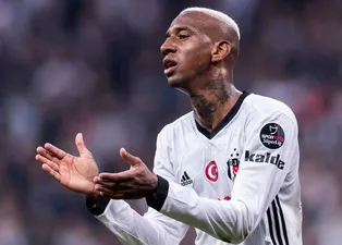 Talisca'nın menajeri alıcı arıyor