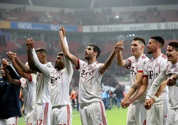 Bayern galibiyetle başladı