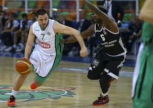 Banvit Merthan Mutlu'yu transfer etti