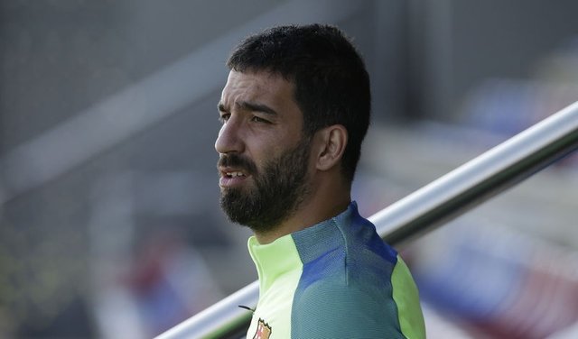 Arda Turan, Galatasaray’a gelmek istiyor