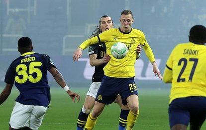 Fenerbahçe’de Çağlar Söyüncü şoku! Oyuna devam edemedi
