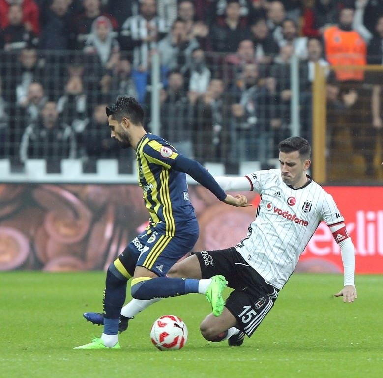 Beşiktaş-Fenerbahçe karşılaşmasından kareler