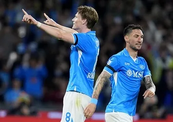 Napoli liderliği aldı!