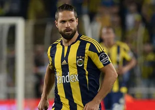Fenerbahçe'de yanlış politika devam ediyor!