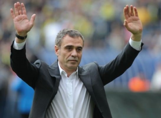Ersun Yanal’ın yeni takımını açıkladı