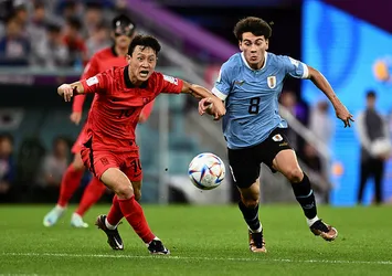 Uruguay Güney Kore'ye takıldı!