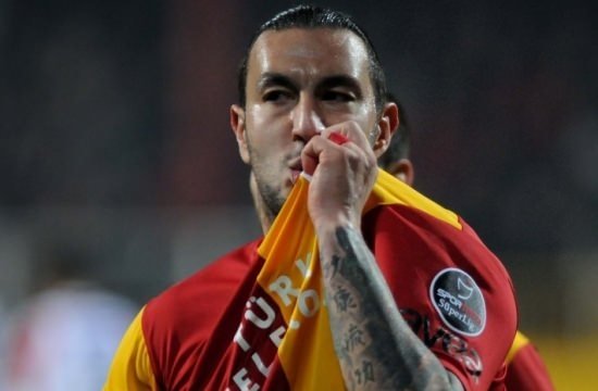 Necati Ateş futbolu bıraktı