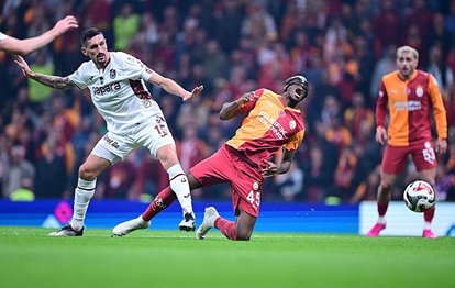 Galatasaray-Trabzonspor derbisinde sakatlık şoku! Stevan Savic...