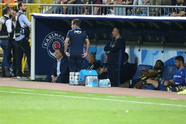 Fenerbahçe karıştı! Lens’ten olay tepki...