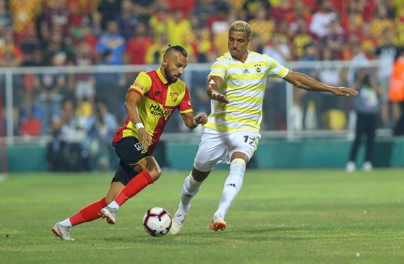 Fenerbahçe’de ilk ayrılık belli oldu!