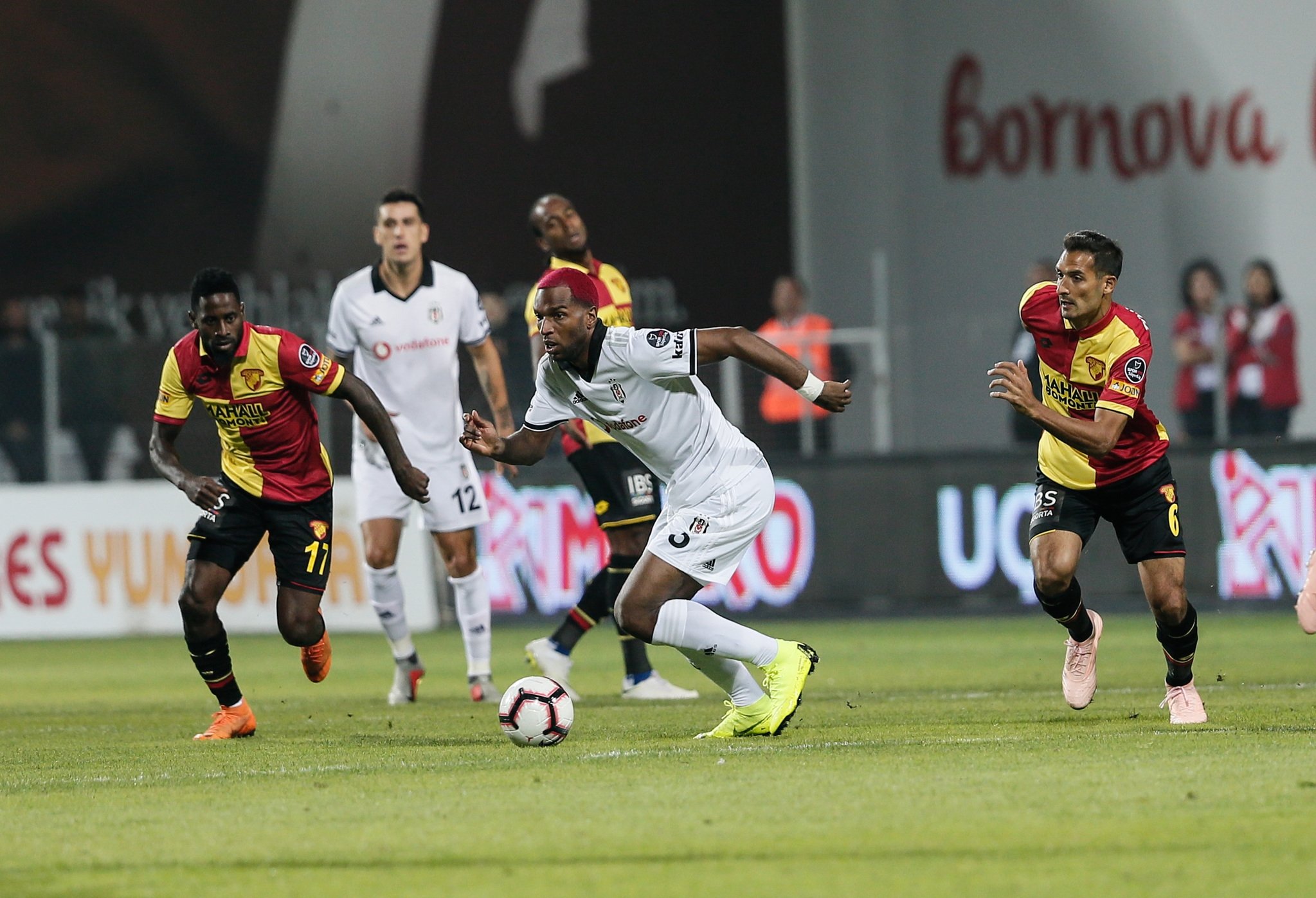 Göztepe - Beşiktaş Maçtan kareler