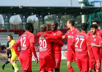 Ümraniyespor çıkışını sürdürdü!