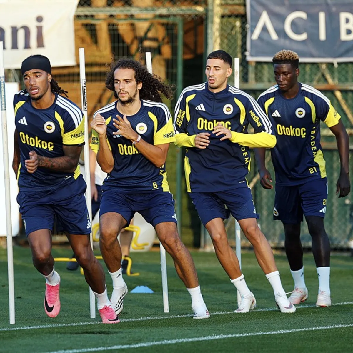 Fenerbahçe, Beşiktaş maçı hazırlıklarını tamamladı
