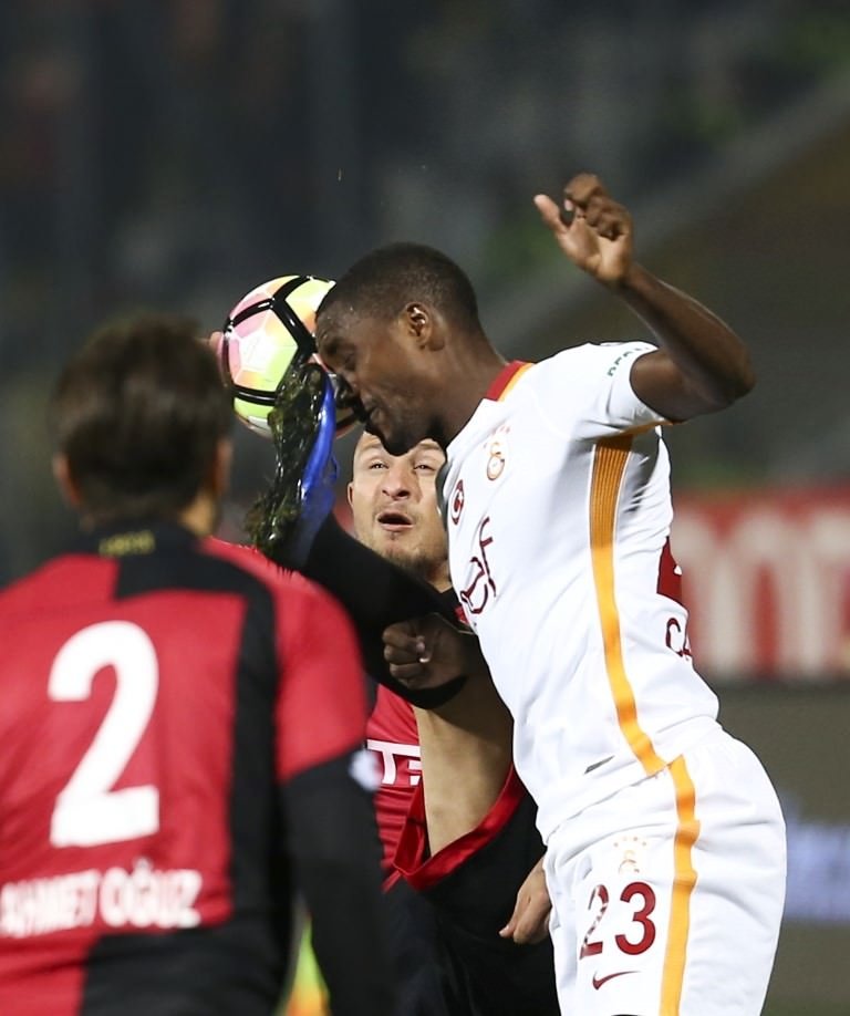 Gençlerbirliği-Galatasaray karşılaşmasından kareler