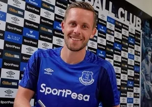 İzlandalı yıldız rekor ücretle Everton'da!