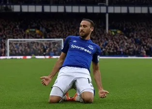 Cenk Tosun'a sürpriz talip! Çizme...