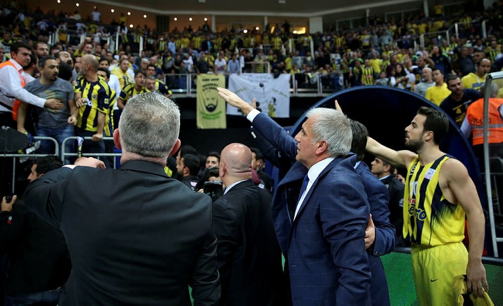 Fenerbahçe’den Galatasaray’a olay gönderme!