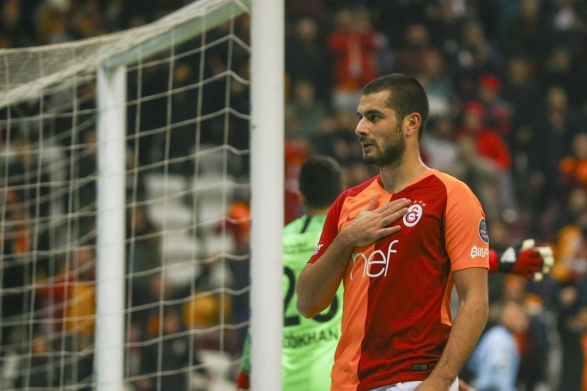 Eren Derdiyok’a şok tepki