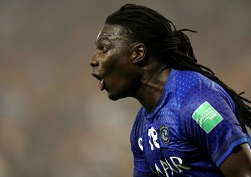 Gomis yeniden G.Saray'da! İşte sözleşme süresi