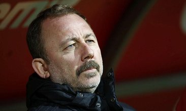 Yalçın için çarpıcı yorum! 'Beşiktaş antrenörlüğüne layık değil demek...'