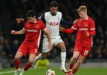 Tottenham evinde turladı!