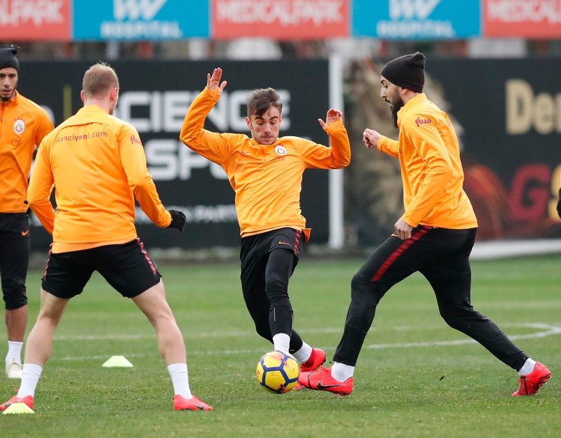 Galatasaray Icin Rovans Zamani Sayfa 1 Galatasaray 20 Kasim 2020 Cuma