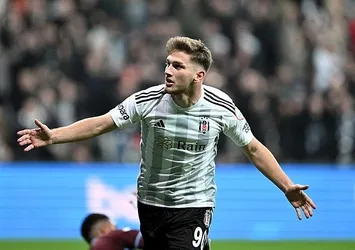 Beşiktaş'ı Semih Kılıçsoy sırtlıyor!