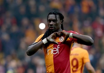 Gomis'ten şehitler için başsağlığı mesajı