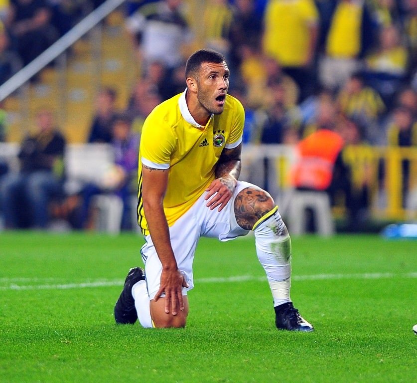 Fenerbahçe’den Aziz Behich’e kanca