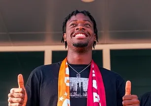 Galatasaray Bitshiabu'nun lisansını çıkardı!