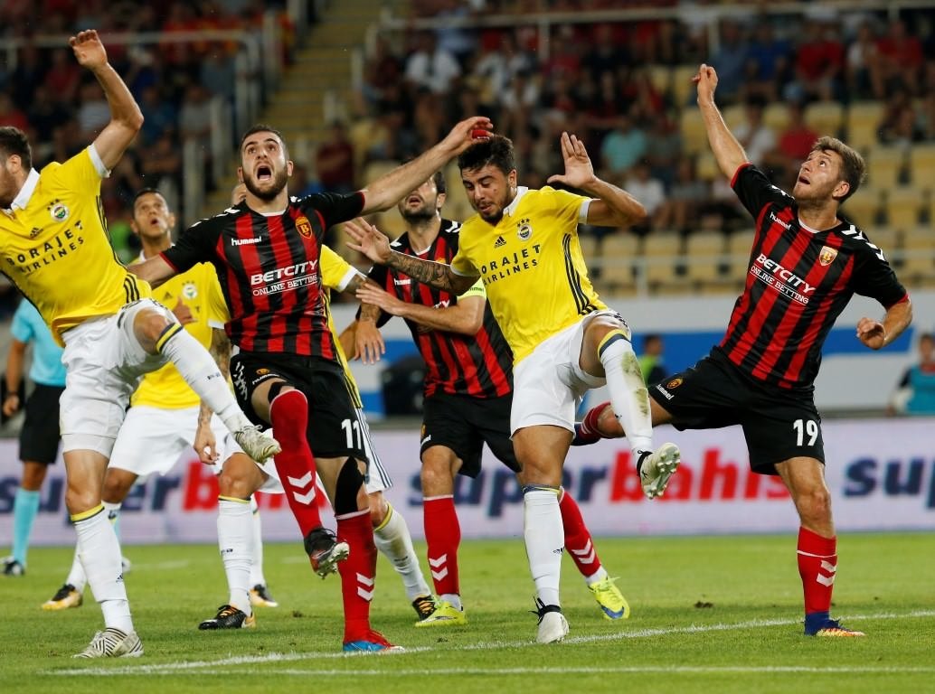 Vardar - Fenerbahçe maçından kareler