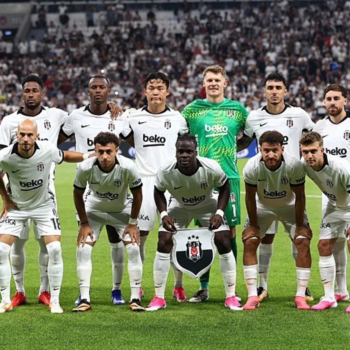 Beşiktaş'ta Italiano'nun Hradec Kralove maçı muhtemel 11'i belli oldu