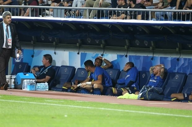 Fenerbahçe karıştı! Lens’ten olay tepki...