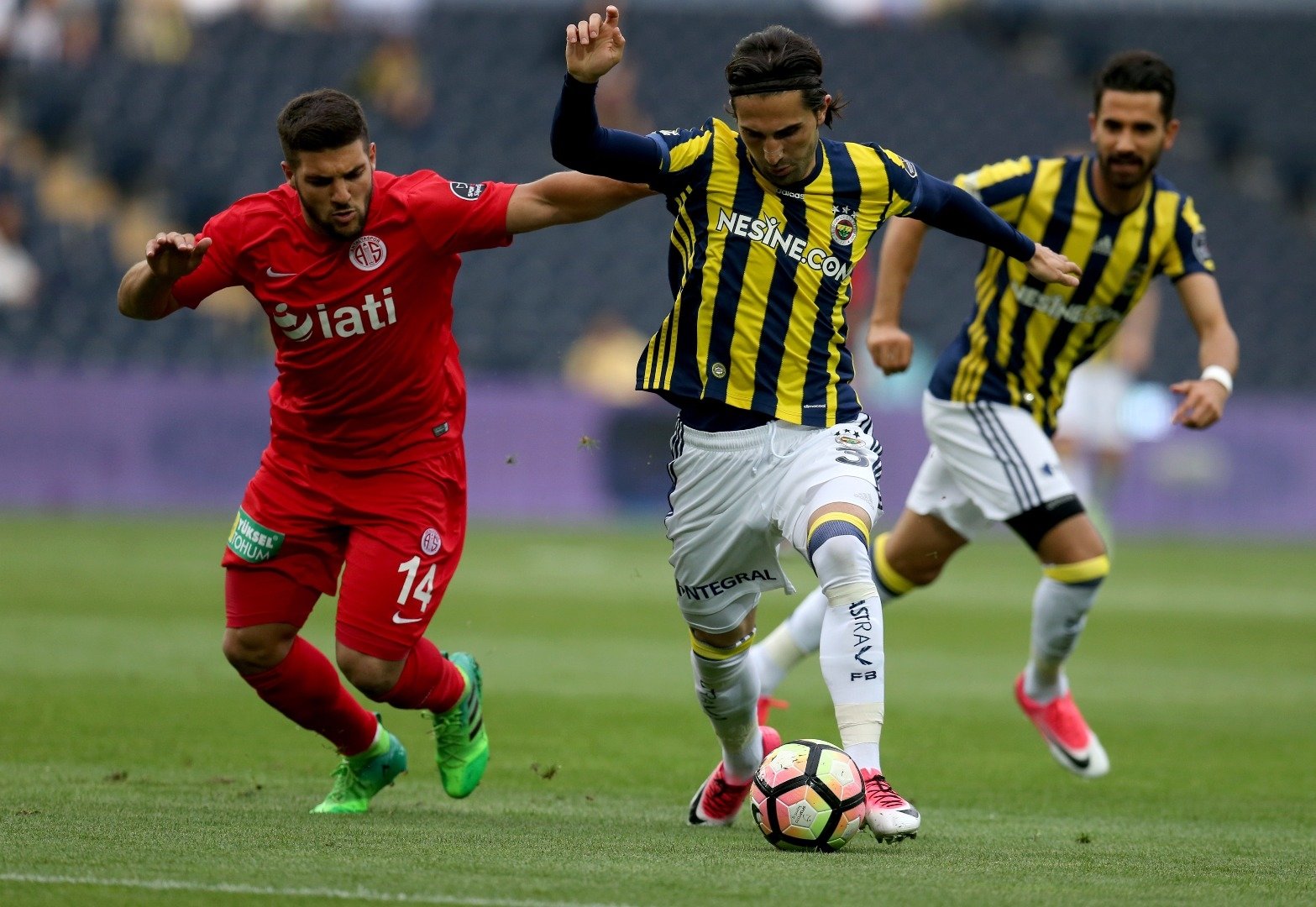 Fenerbahçe’de yolcular belli oldu
