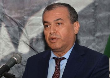 Denizlispor'da Üstek kararından vazgeçmiyor