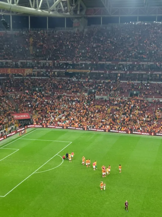 Galatasaray'ı endişelendiren görüntüler! Derbinin ardından Mauro Icardi... - 3