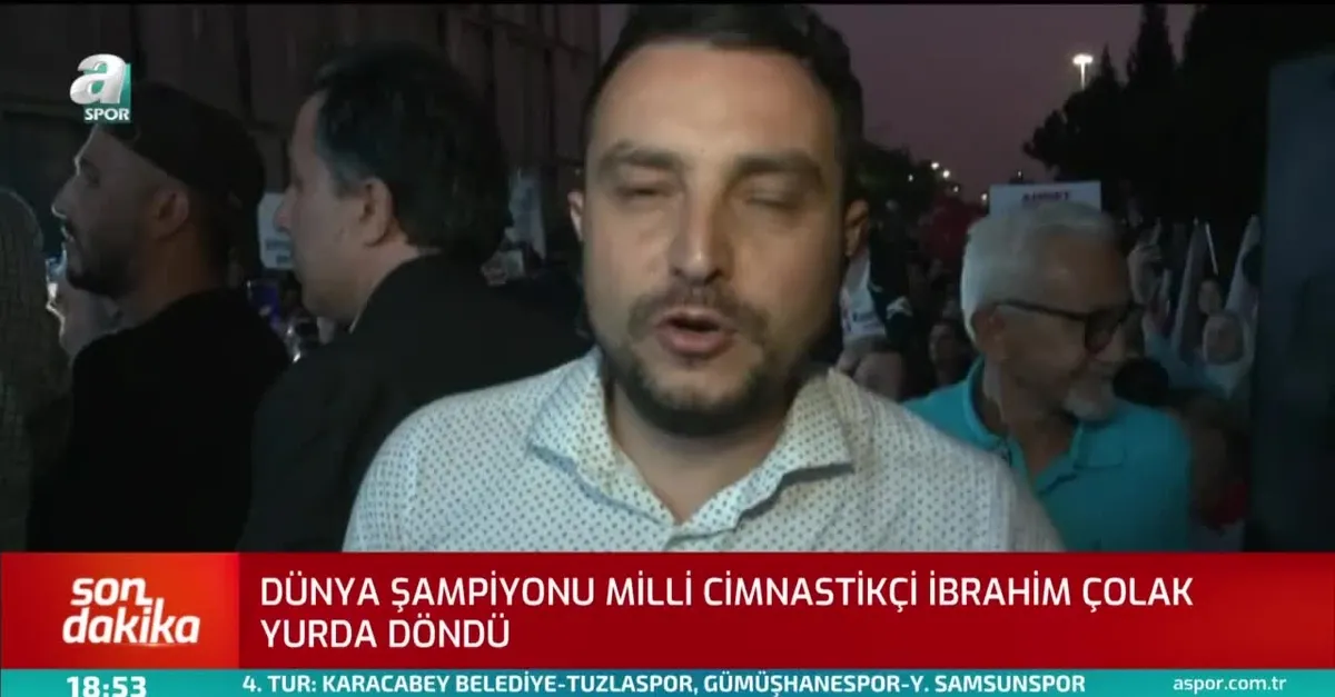 Dünya şampiyonu İbrahim Çolak yurda döndü